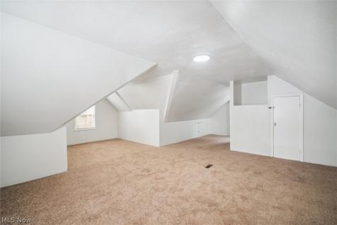 5359 West Boulevard Maple Heights OH 44137