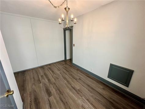 1129 W Erie Avenue Lorain OH 44052