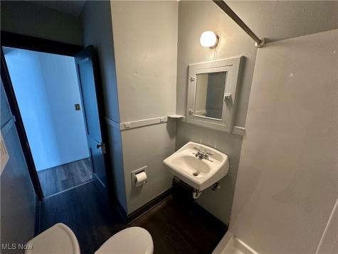 1129 W Erie Avenue Lorain OH 44052