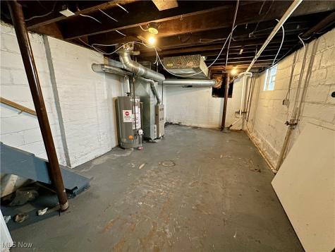 1129 W Erie Avenue Lorain OH 44052