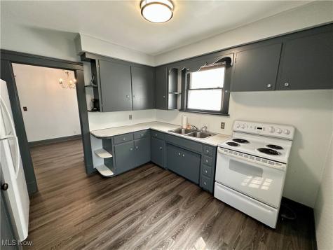 1129 W Erie Avenue Lorain OH 44052