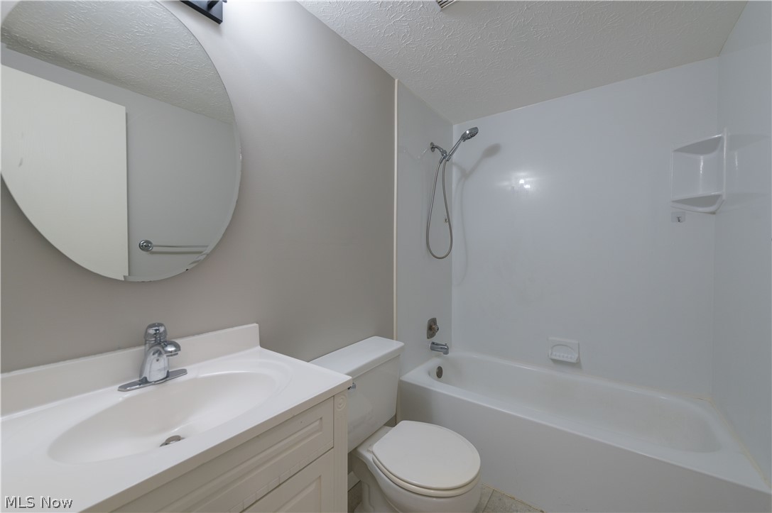 1544 Cedarwood Lane Westlake OH 44145