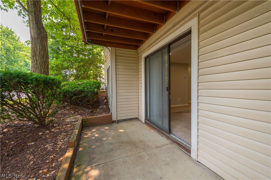 1544 Cedarwood Lane Westlake OH 44145