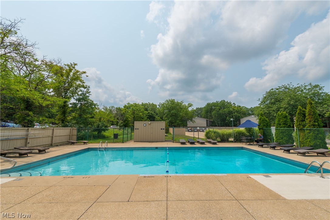 1544 Cedarwood Lane Westlake OH 44145