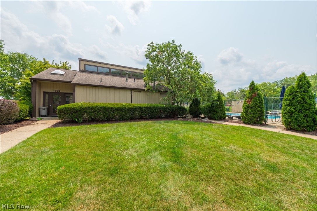 1544 Cedarwood Lane Westlake OH 44145