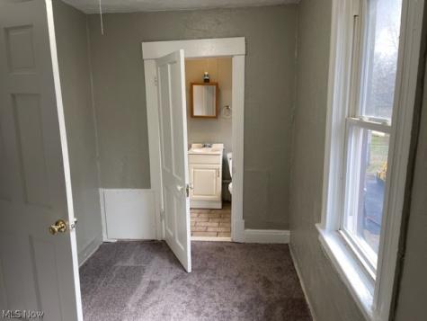 2109 Halstead Avenue Lakewood OH 44107