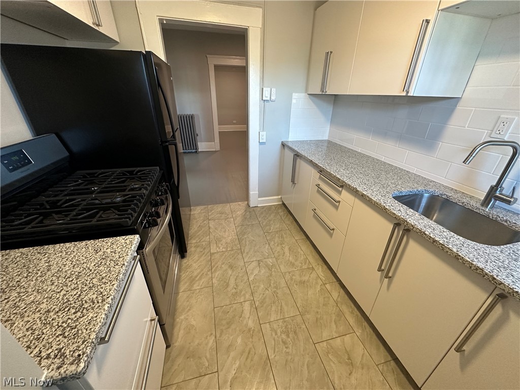 3074 W 25th Street Cleveland OH 44113