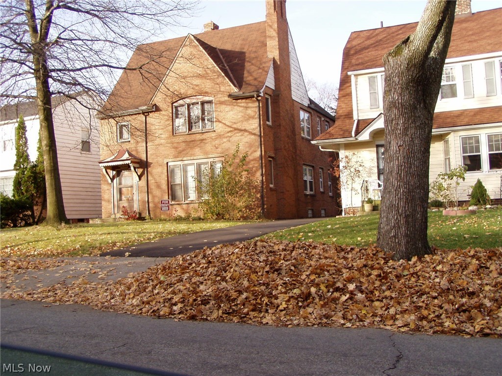 3686 Avalon Road Shaker Heights OH 44120