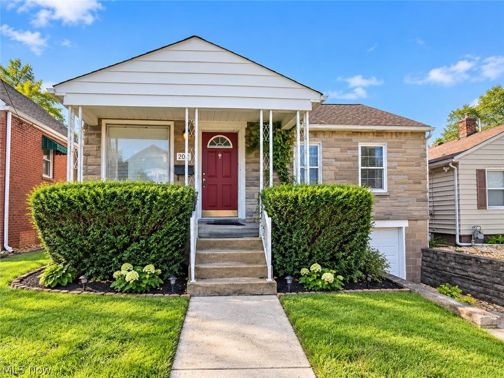 2020 Girard Avenue Steubenville OH 43952