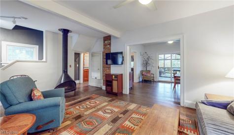 2863 W 11th Street Cleveland OH 44113