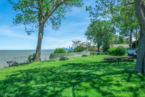 11720 Edgewater Drive Lakewood OH 44107
