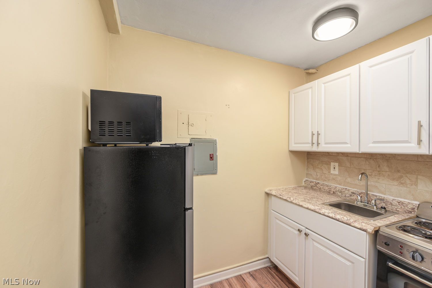 11720 Edgewater Drive Lakewood OH 44107