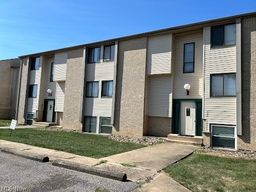 623 Lovers Lane Steubenville OH 43953