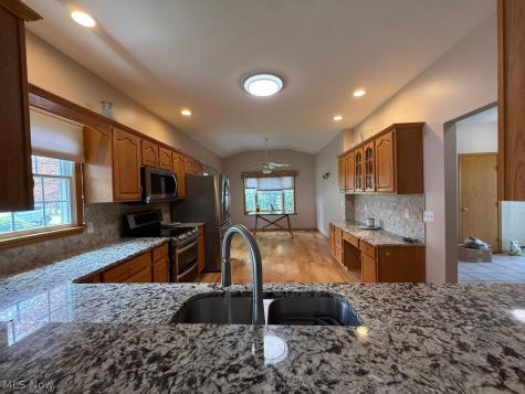 14235 Quail Ridge Drive North Royalton OH 44133