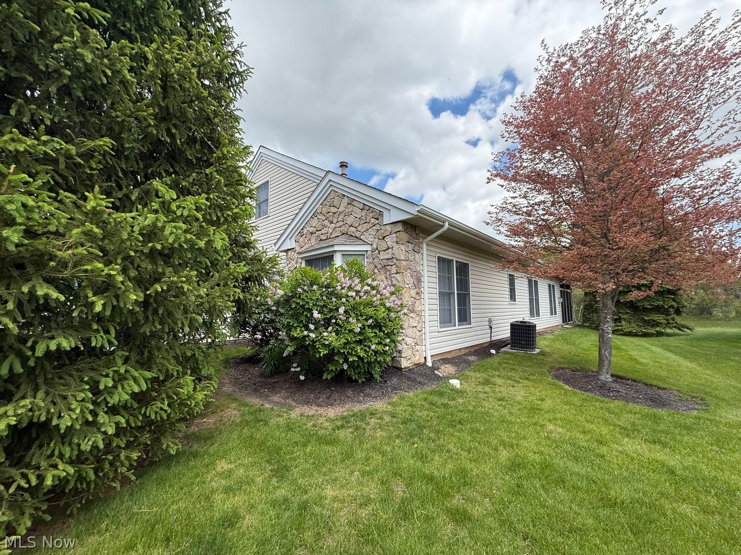 14235 Quail Ridge Drive North Royalton OH 44133