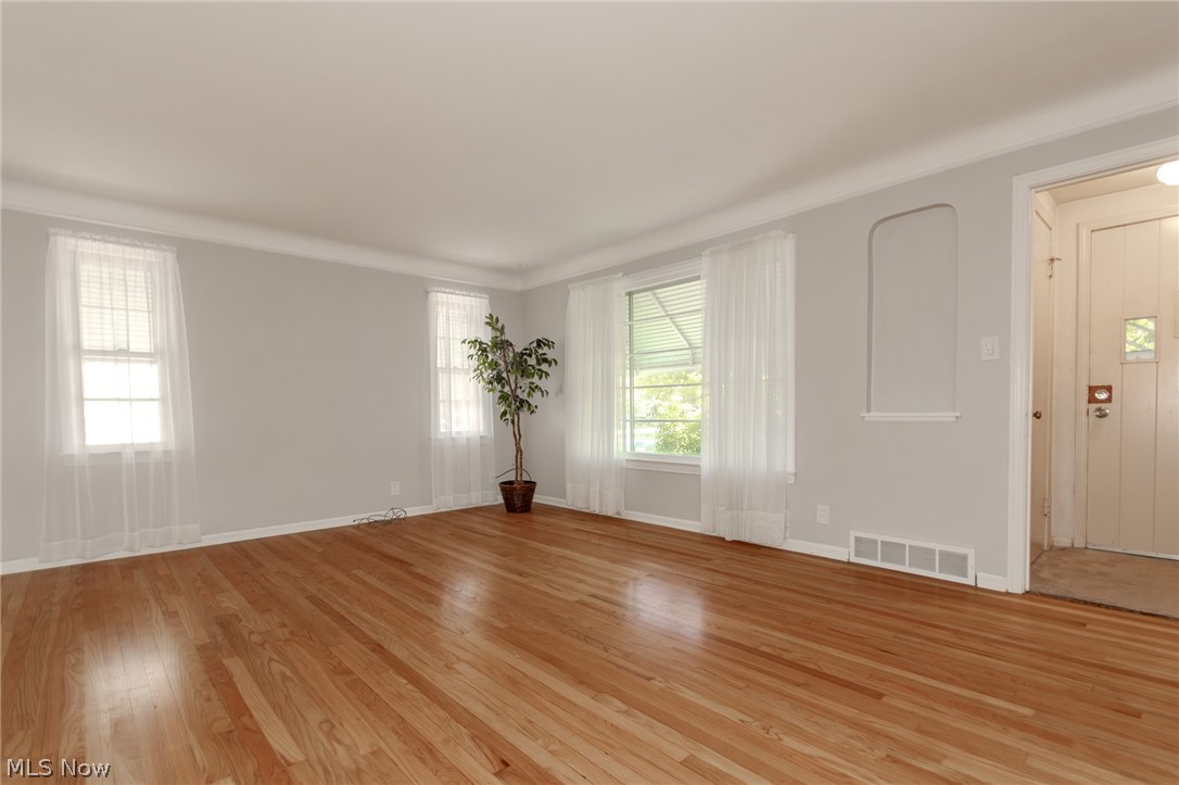 1752 Brainard Road Lyndhurst OH 44124