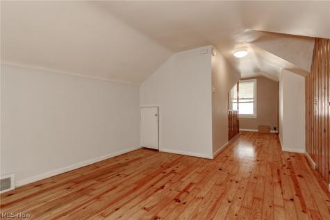 1752 Brainard Road Lyndhurst OH 44124
