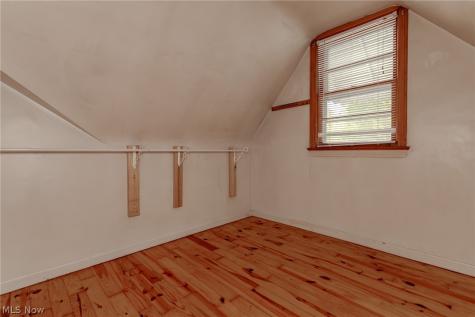 1752 Brainard Road Lyndhurst OH 44124