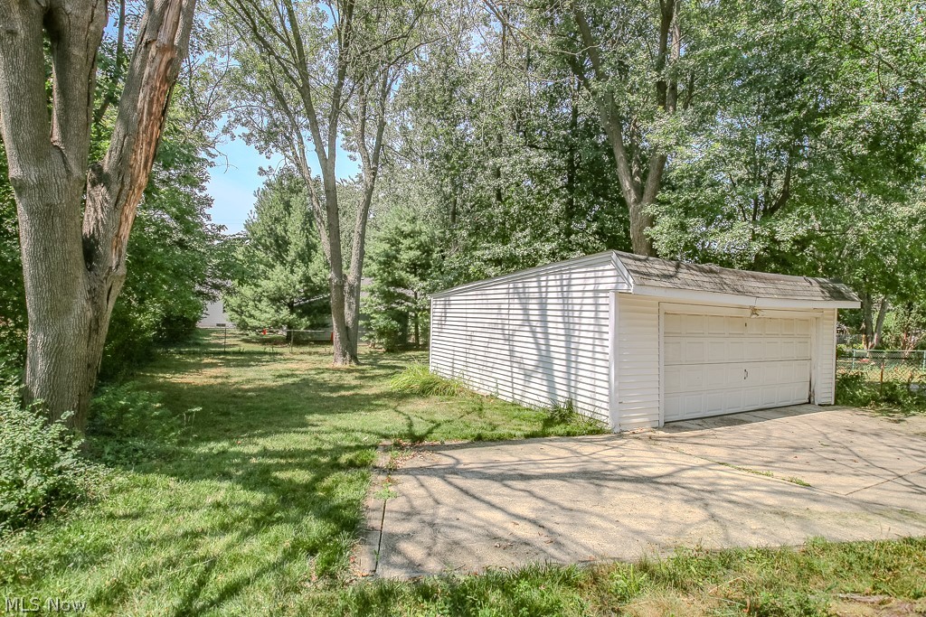 1752 Brainard Road Lyndhurst OH 44124