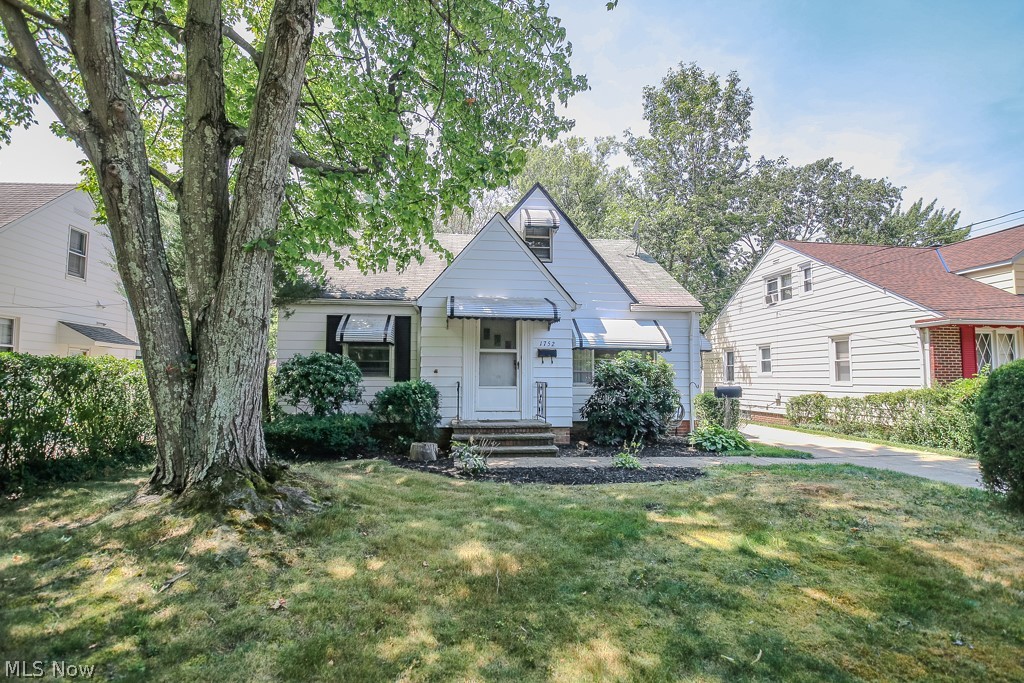 1752 Brainard Road Lyndhurst OH 44124