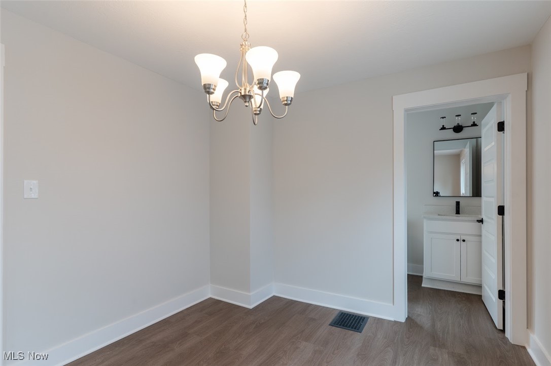 1464 E 123 Street Cleveland OH 44106