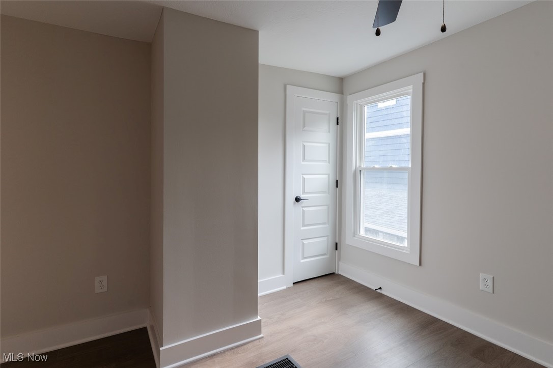 1464 E 123 Street Cleveland OH 44106