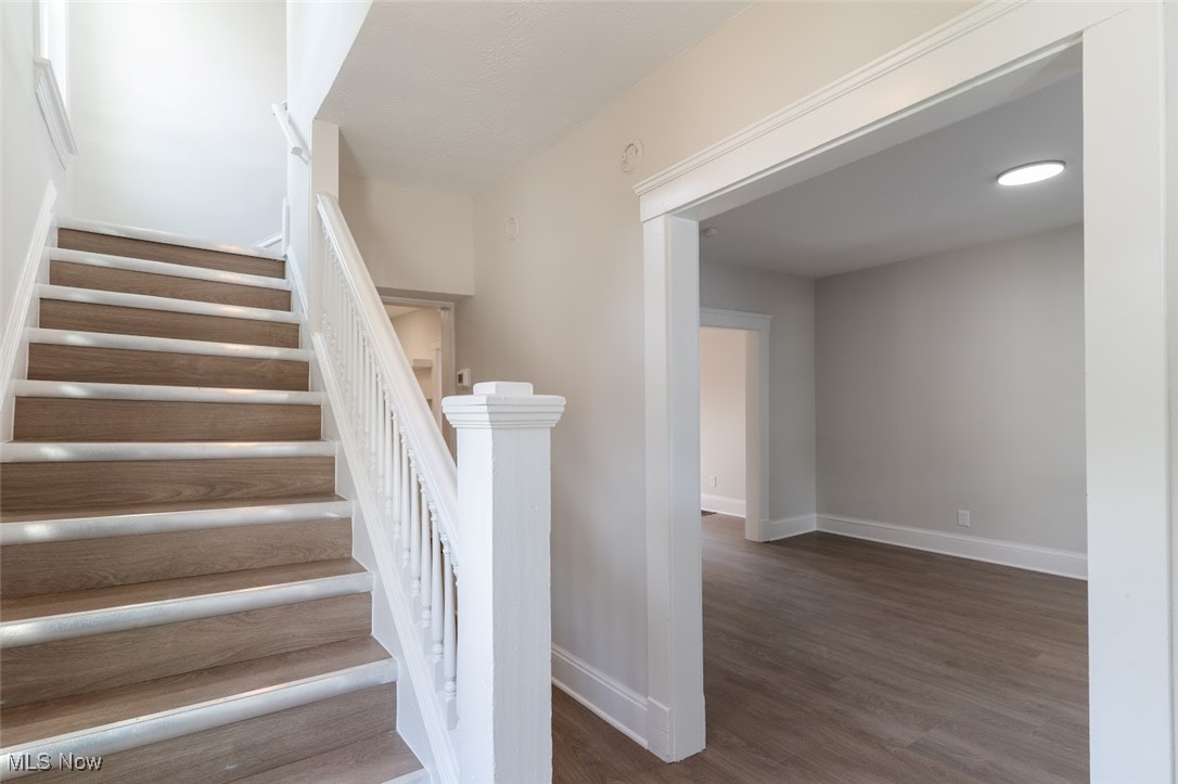 1464 E 123 Street Cleveland OH 44106