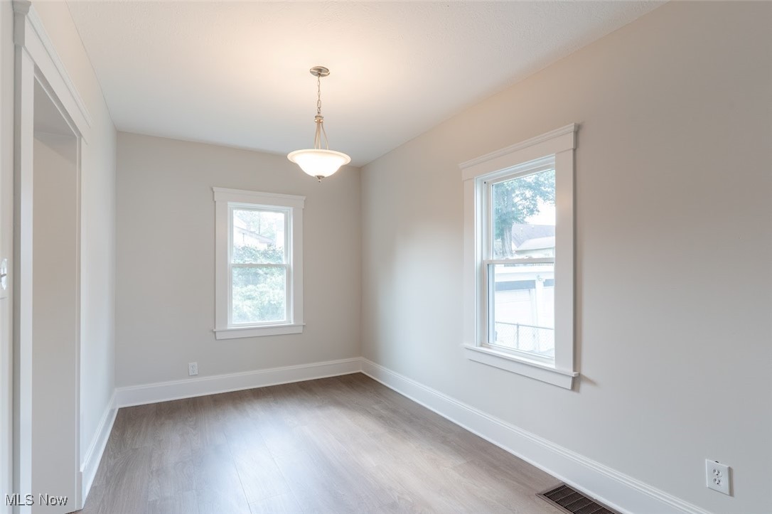 1464 E 123 Street Cleveland OH 44106