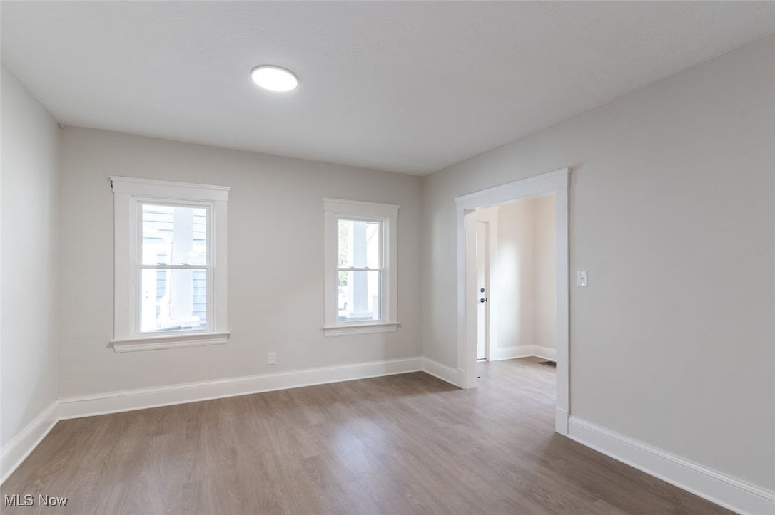 1464 E 123 Street Cleveland OH 44106