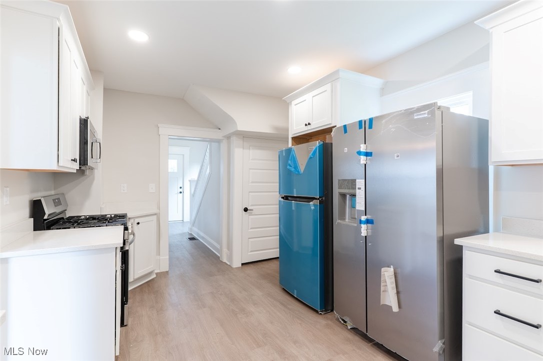 1464 E 123 Street Cleveland OH 44106