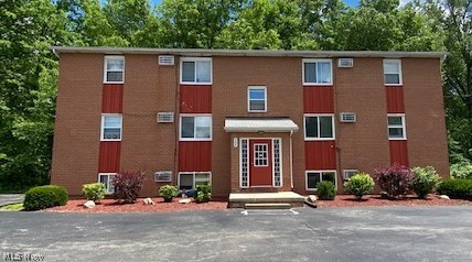 166 Kendall Avenue Campbell OH 44405