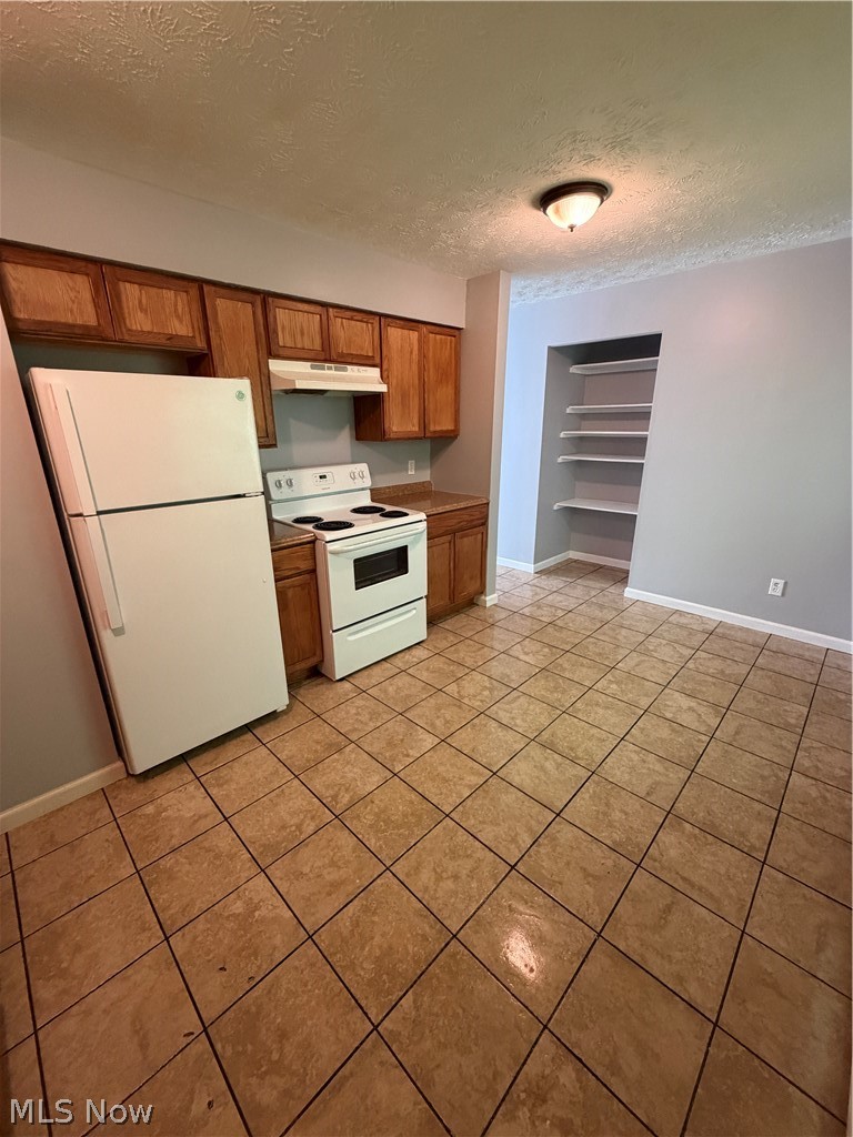 166 Kendall Avenue Campbell OH 44405