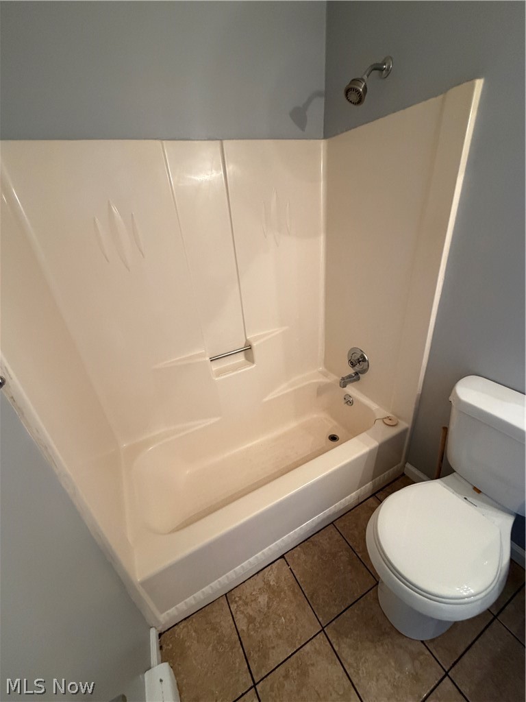 166 Kendall Avenue Campbell OH 44405