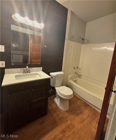 7523 Osage Avenue Cleveland OH 44105