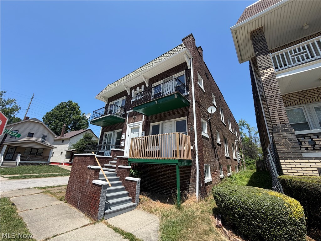 1721 Allandale Avenue Cleveland OH 44112