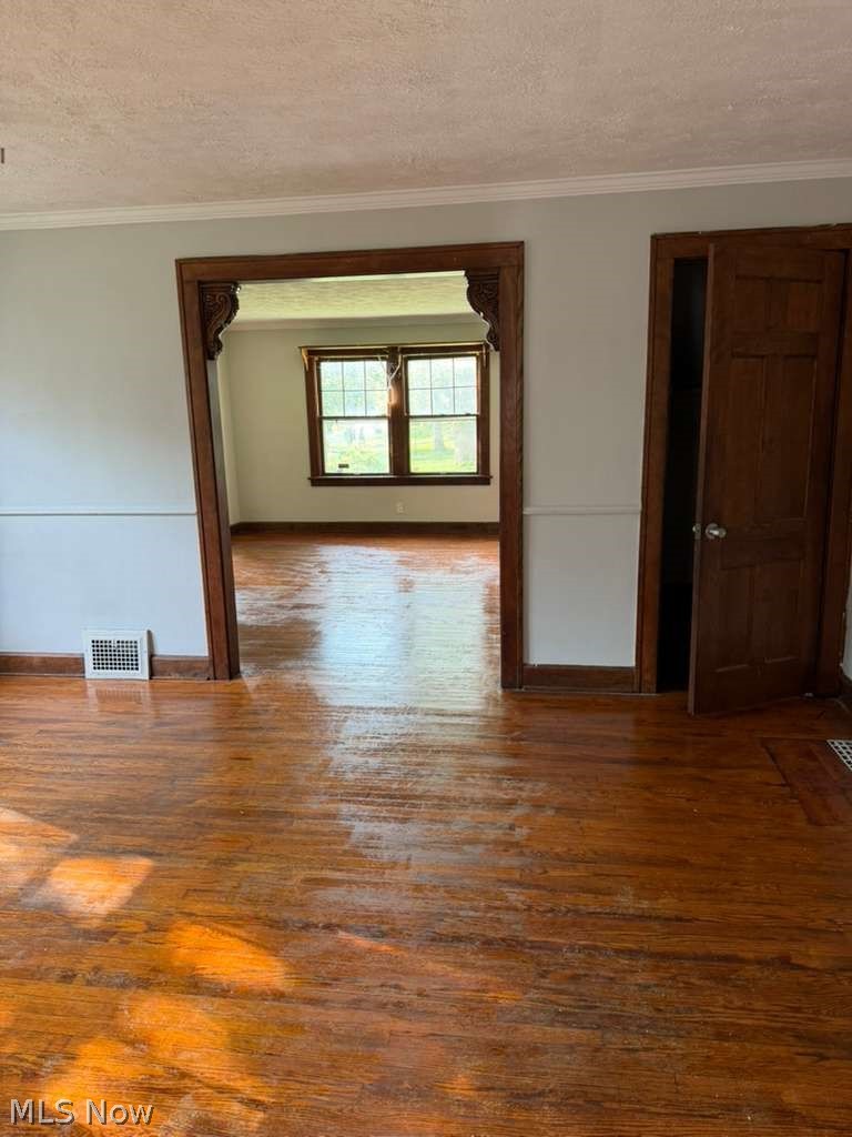 72 Harriman Avenue Bedford OH 44146
