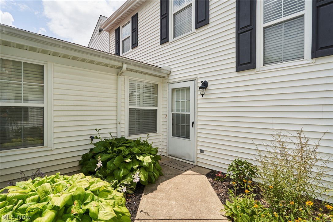 7149 W Cross Creek Trail Brecksville OH 44141
