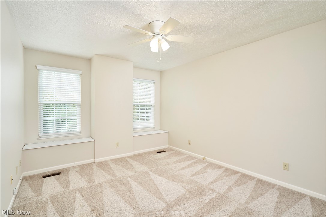 7149 W Cross Creek Trail Brecksville OH 44141