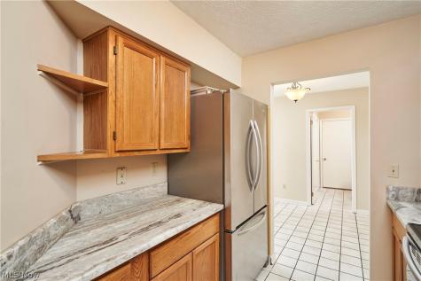 7149 W Cross Creek Trail Brecksville OH 44141