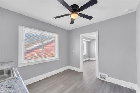 10613 Sandusky Avenue Cleveland OH 44105