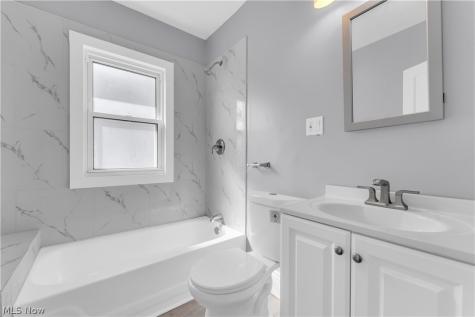 10613 Sandusky Avenue Cleveland OH 44105