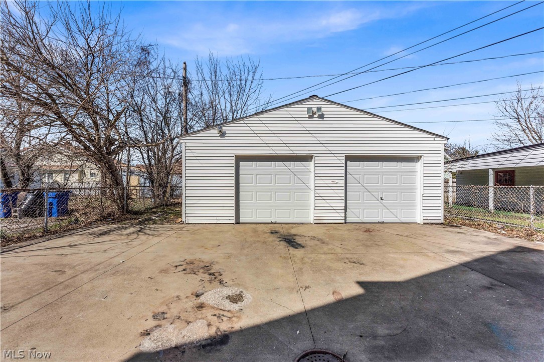 10613 Sandusky Avenue Cleveland OH 44105