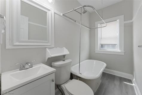 4600 Division Avenue Cleveland OH 44102