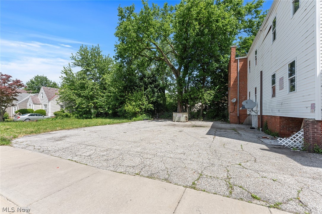 4600 Division Avenue Cleveland OH 44102