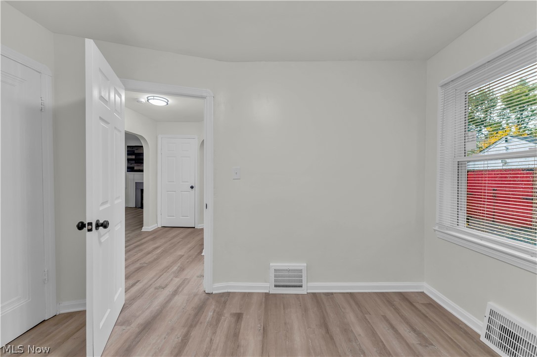 3674 W 103rd Street Cleveland OH 44111