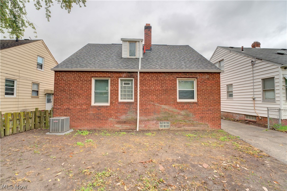 3674 W 103rd Street Cleveland OH 44111