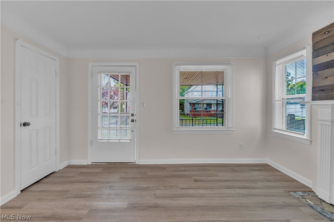 3674 W 103rd Street Cleveland OH 44111