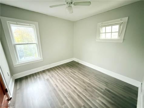 4124 E 139th Street Cleveland OH 44105