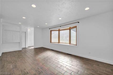 20368 Westwood Drive Strongsville OH 44149