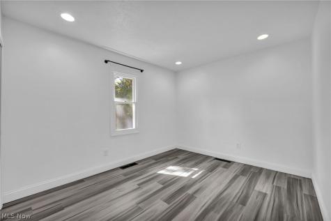 20368 Westwood Drive Strongsville OH 44149
